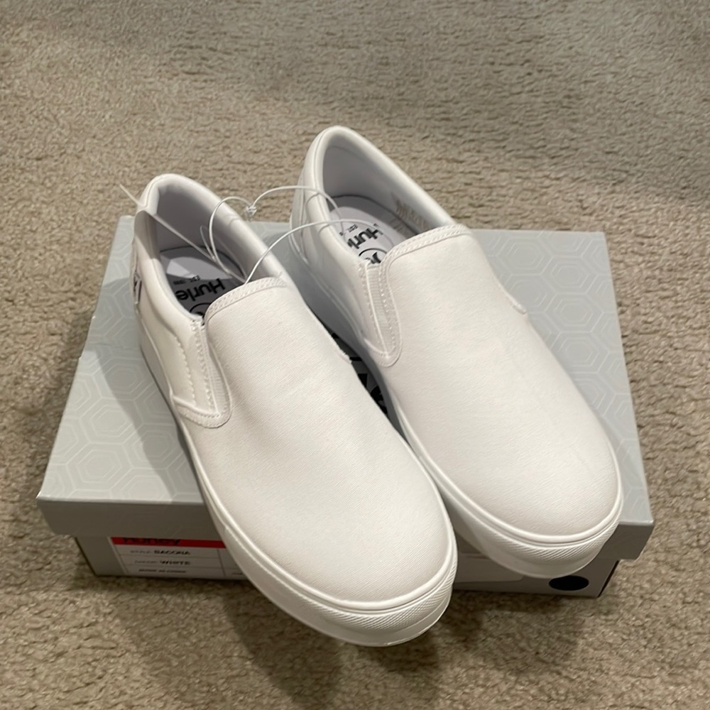 Hurley Ladies' Platform white canvas Slip-on Shoe brand new with box